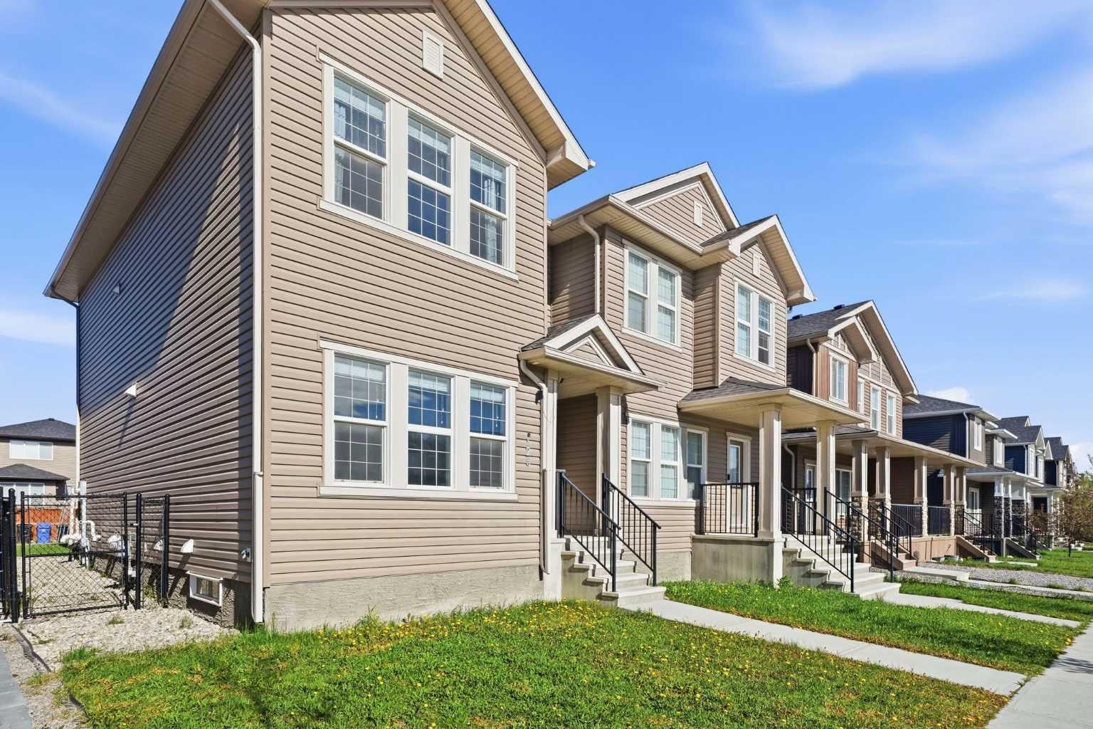 125 Evanston Hill NW