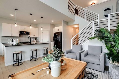 Photo of 182 Walgrove Manor SE, Calgary, AB T2X 5N9 (MLS # A2262734) Photo of 182 Walgrove Manor SE, Calgary, AB T2X 5N9 (MLS # A2262734)