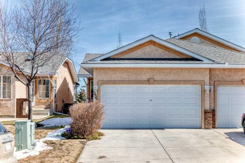 337 Harvest Lake Green NE Calgary AB T3K 4R1