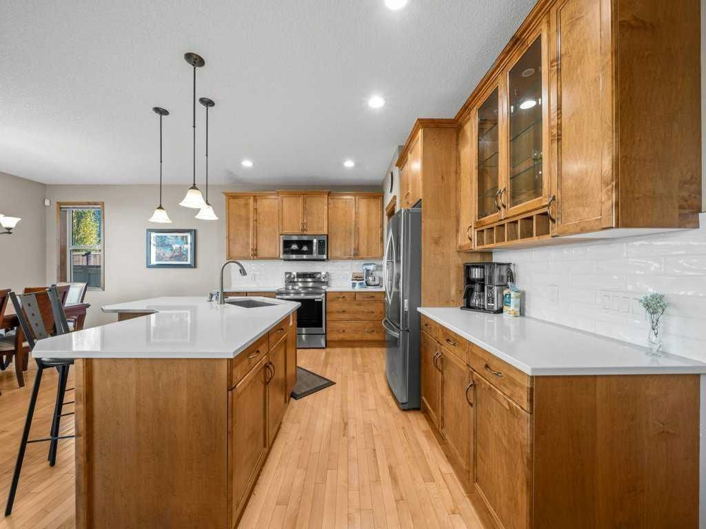 Photo of 108 Pantego Rise NW, Calgary, AB T3K 6J3 (MLS # A2282683)