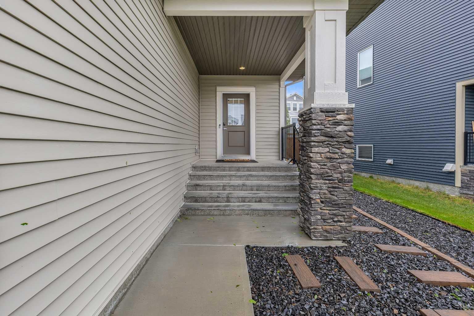 262 Hillcrest Heights SW
