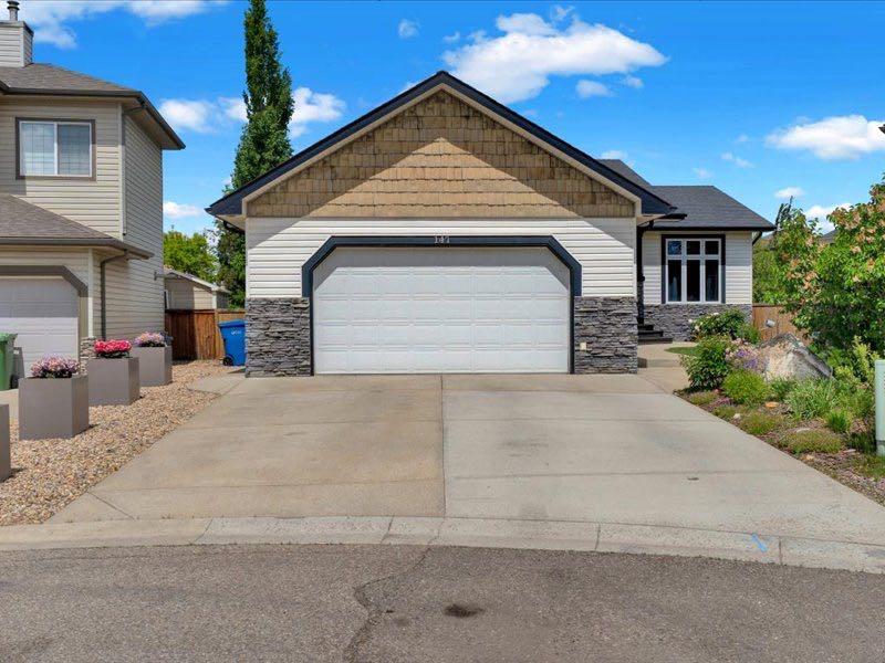 147 Cove Place