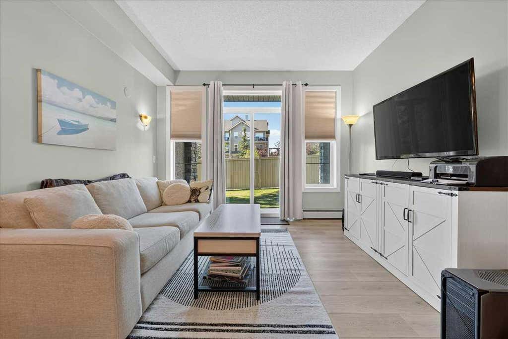 Photo of 211 Aspen Stone Boulevard SW #2103, Calgary, AB T3H 5E3 (MLS # A2328079)