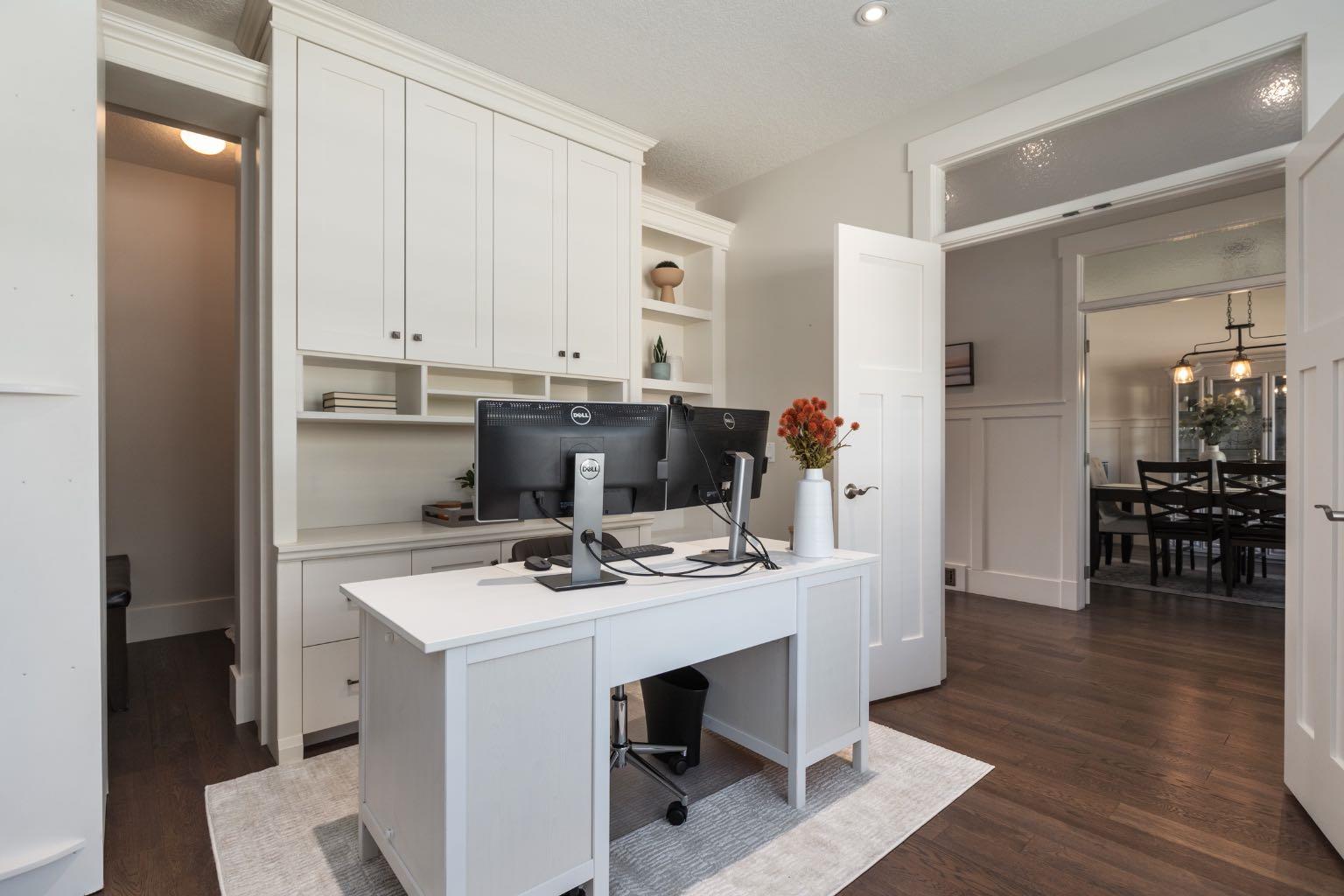 313 Centre Avenue SE