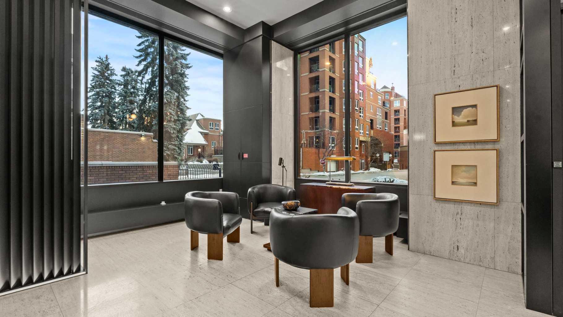 500 Eau Claire Avenue SW 1002A