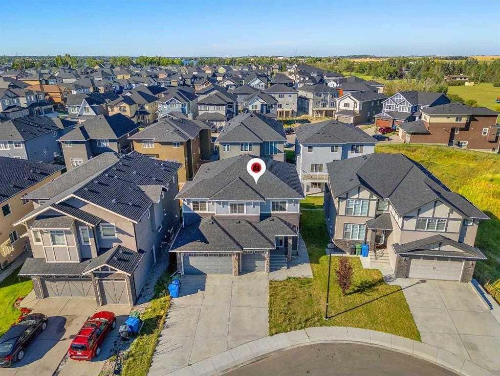 Photo of 109 Kinniburgh Cove, Chestermere, AB T1X 0Y6 (MLS # A2317356)