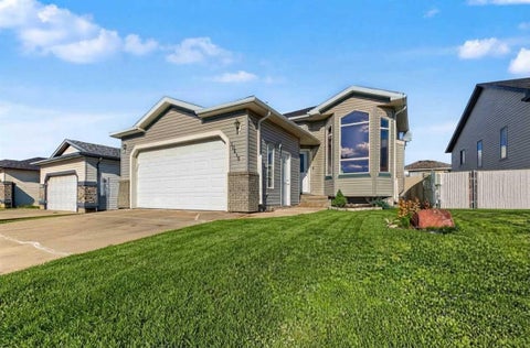 Photo of 10646 Royal Oaks Drive E, Grande Prairie, AB T8V 8G3 (MLS # A2350567)