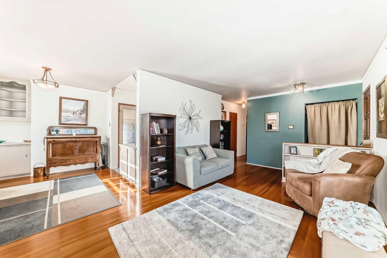 99 Westwood Drive SW