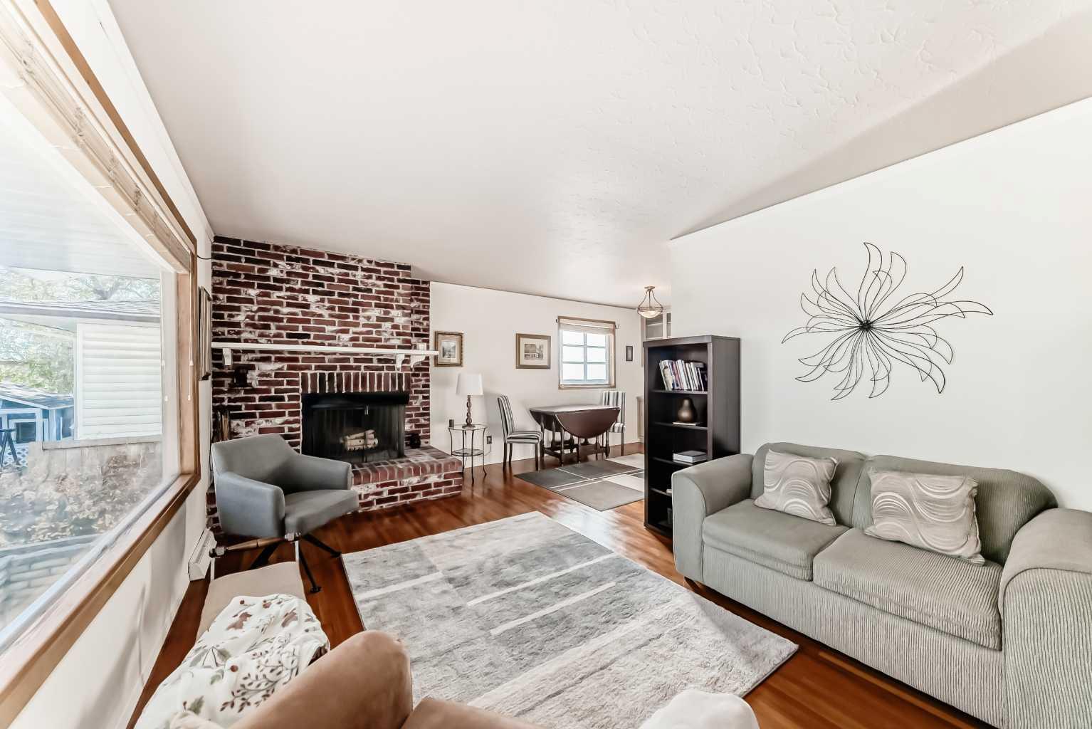 99 Westwood Drive SW