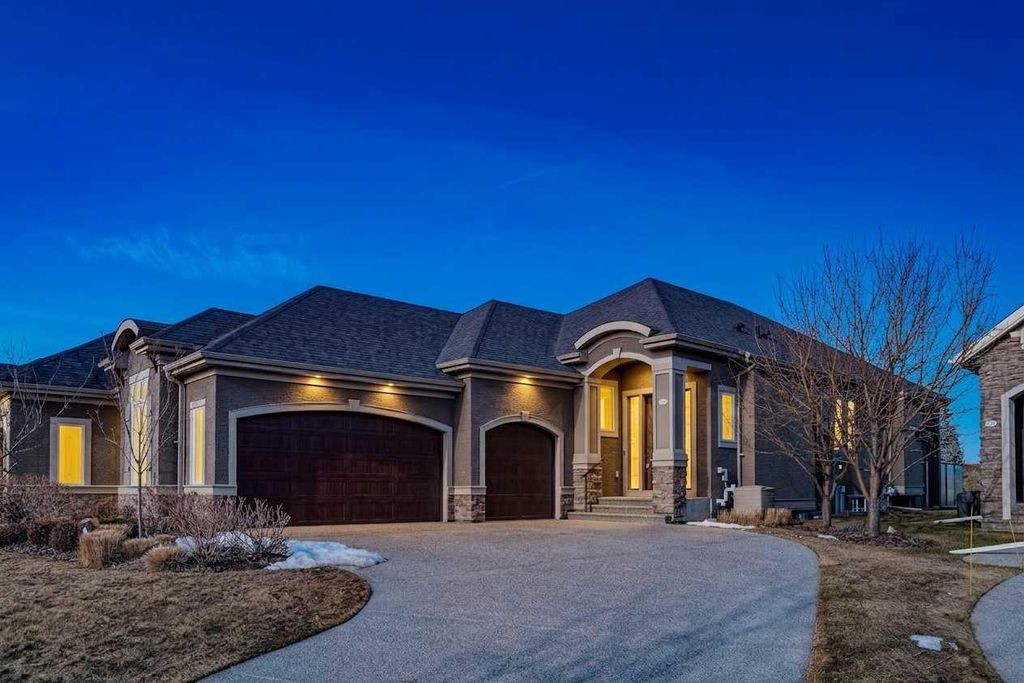Photo of 125 Artesia Gate, Heritage Pointe, AB T1S 4K2 (MLS # A2299398)