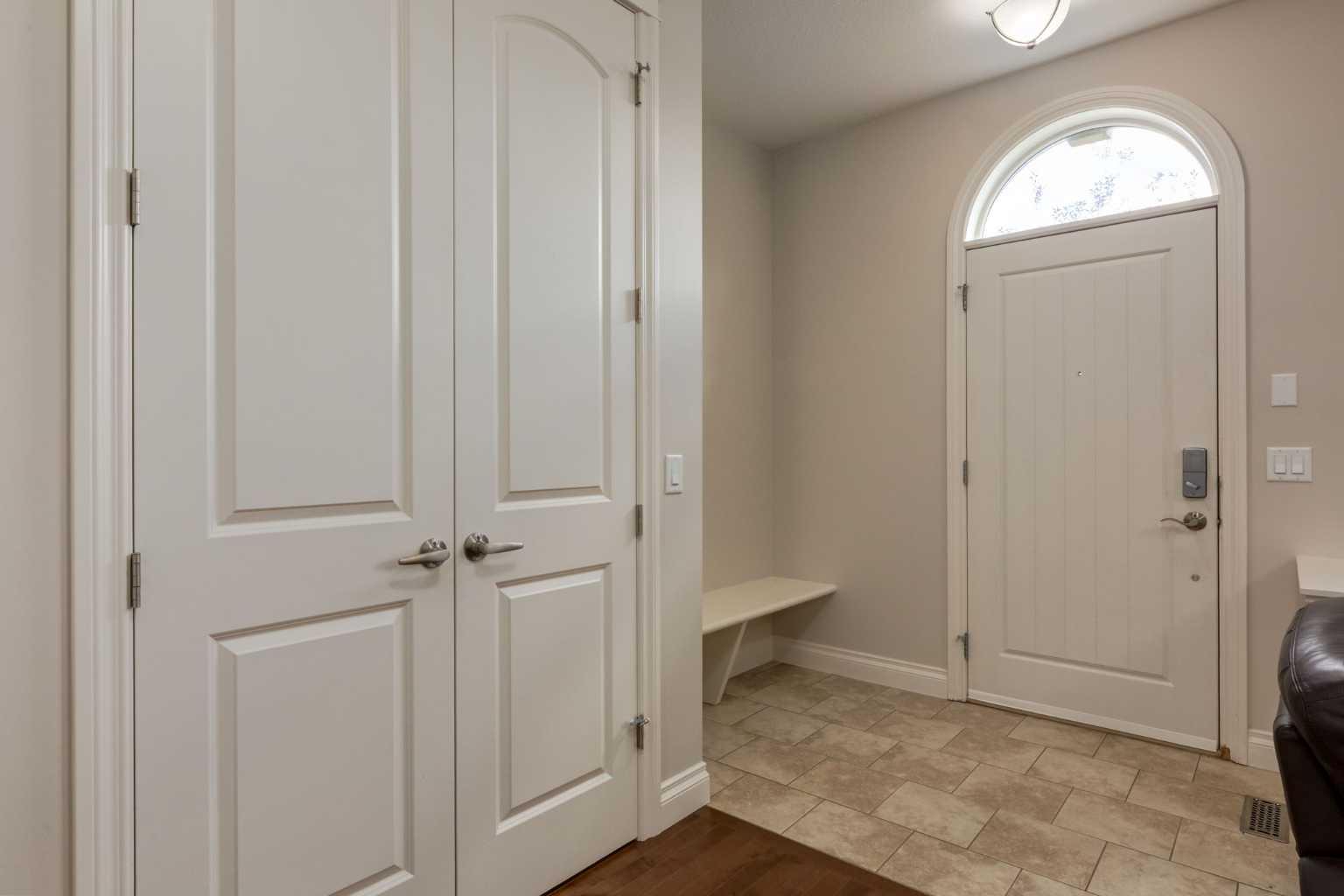 292 Quarry Park Boulevard SE