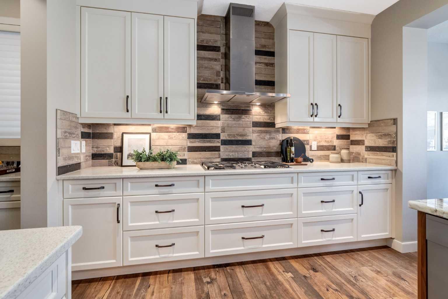 687 Cranston Avenue SE