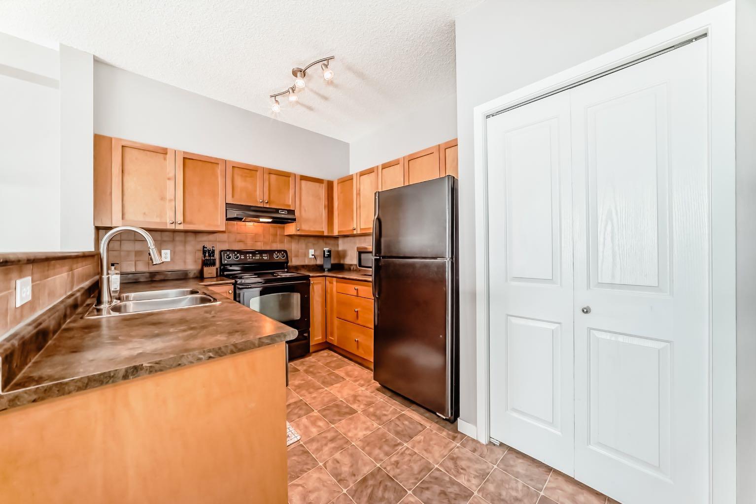 1140 Taradale Drive NE 2409