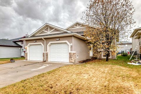 576 Stonegate Way NW Airdrie AB T4B 3C9