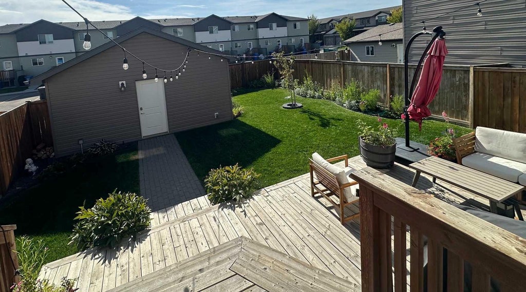 Photo of 683 Keystone Chase W, Lethbridge, AB T1J 5G2 (MLS # A2347795)