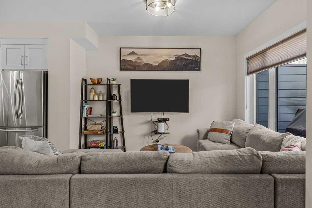 1106 Bow Valley Trail 104