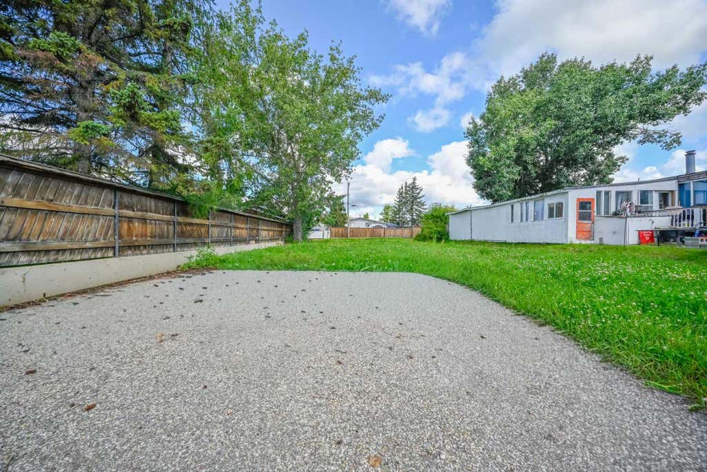 Photo of 4429 51 Avenue, Valleyview, AB T0H 3N0 (MLS # A2338247)