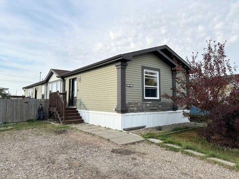 Photo of 5007 44 Avenue, Vermilion, AB T9X 0A9 (MLS # A2347742)