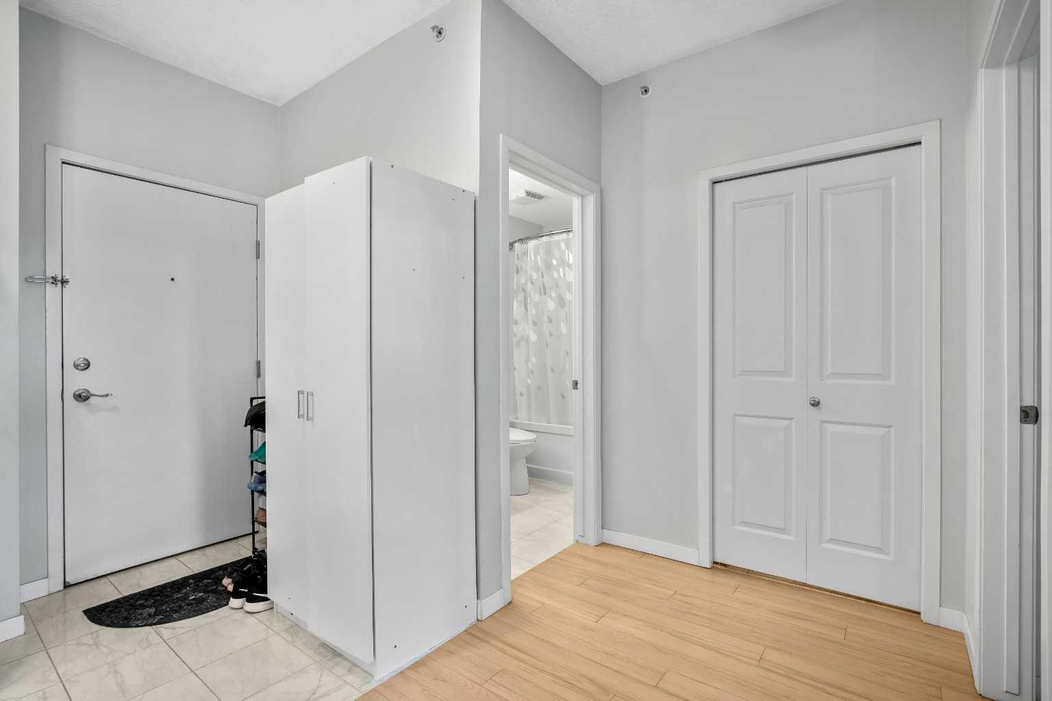 333 Taravista Drive NE 1411