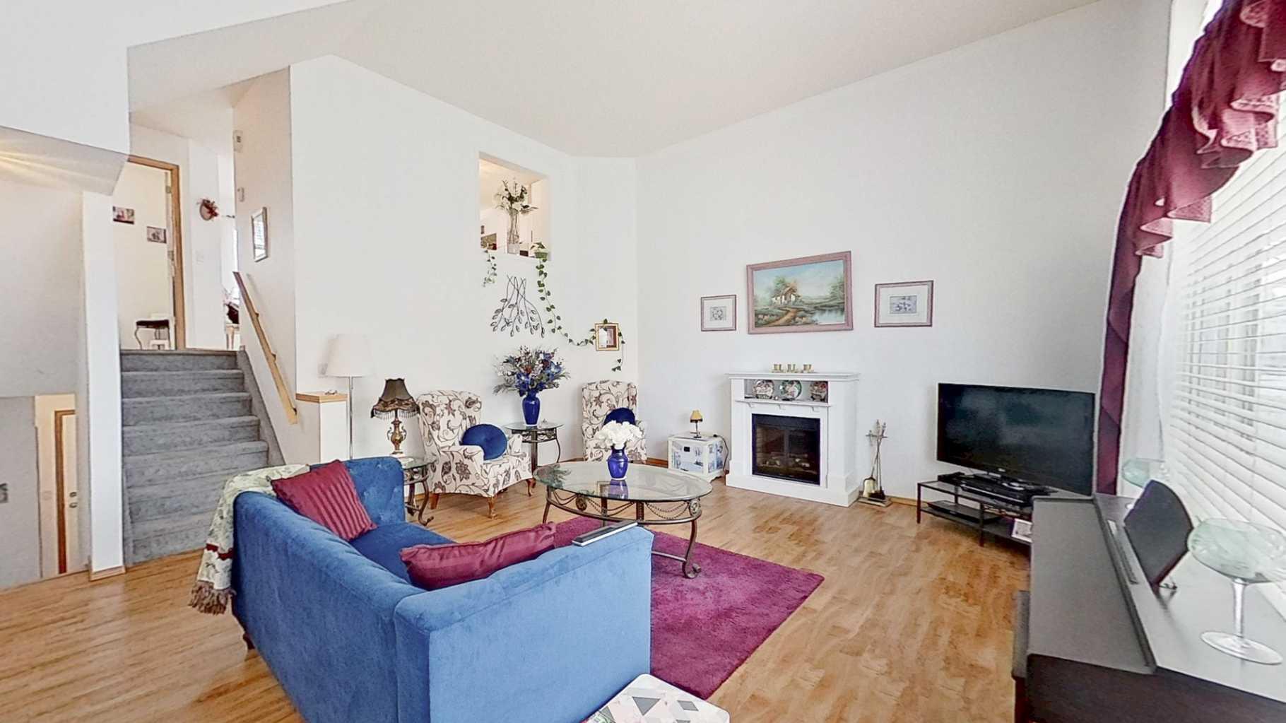 272 Rocky Ridge Court NW