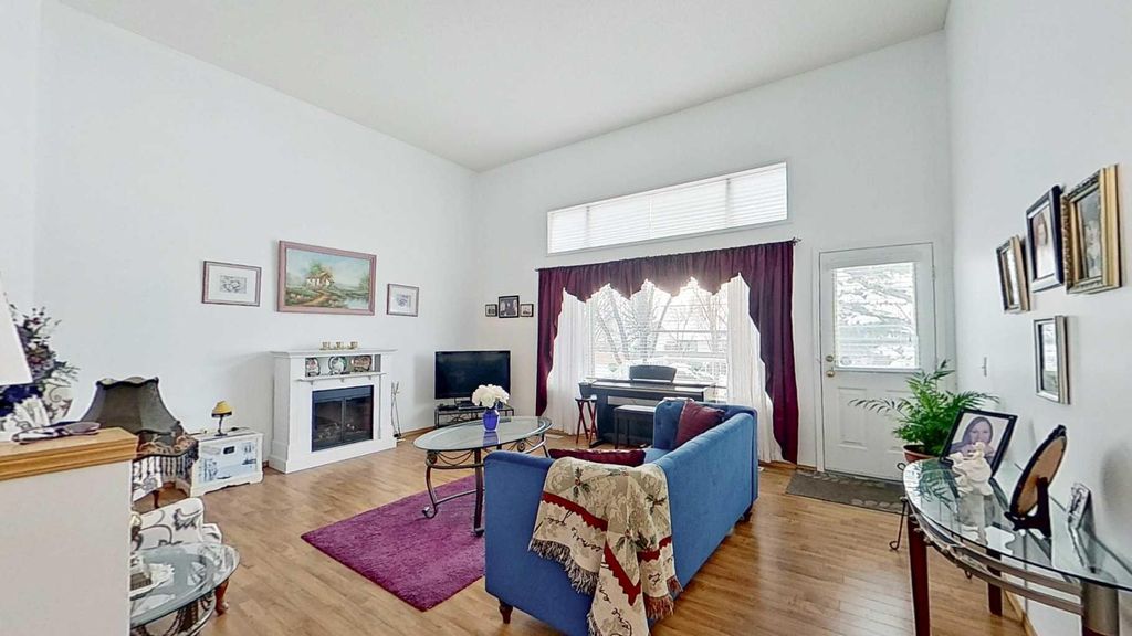 Photo of 272 Rocky Ridge Court NW, Calgary, AB T3G 4S8 (MLS # A2295188)