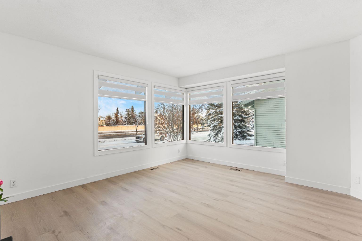 111 Macewan Glen Close NW