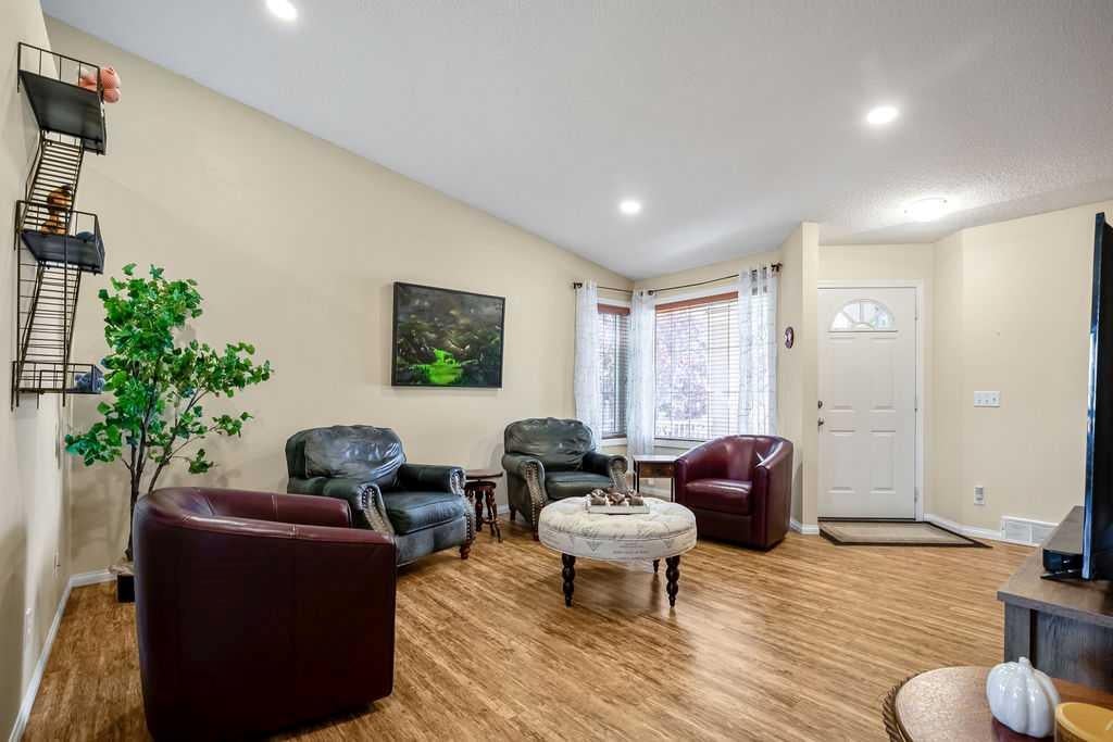46 Harvest Grove Green NE