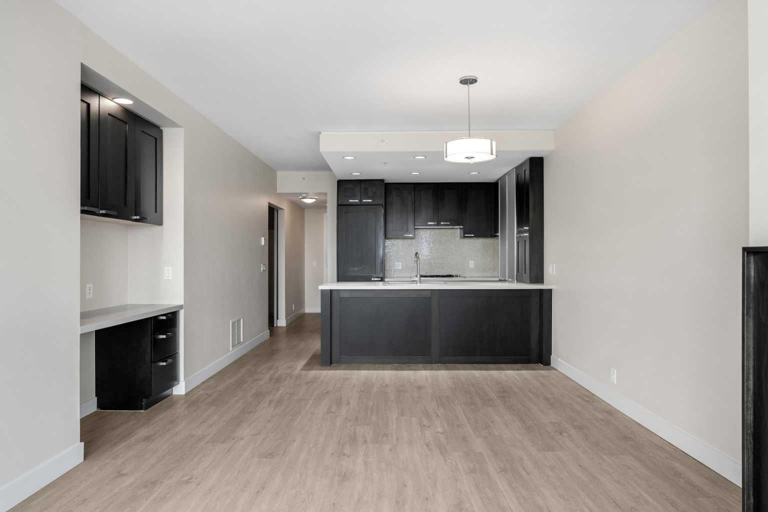 222 Riverfront Avenue SW 1712