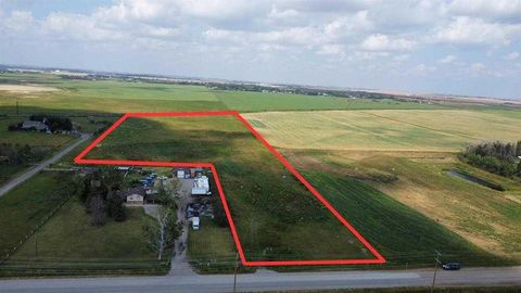 280132 Township Road 240 Chestermere AB T1K 0K5