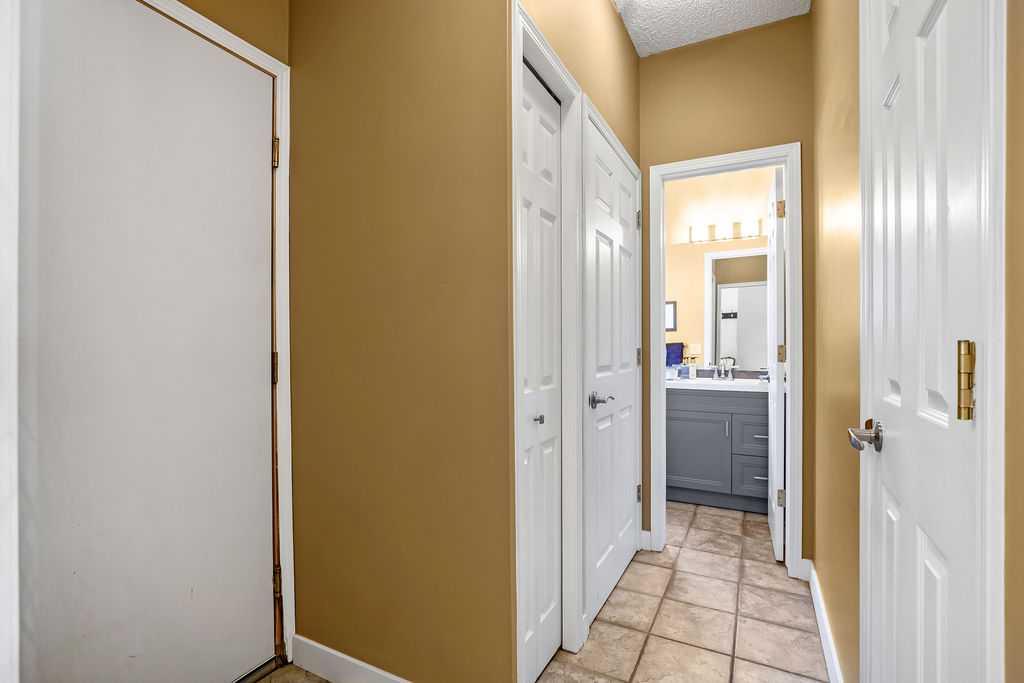 30 Prominence View SW