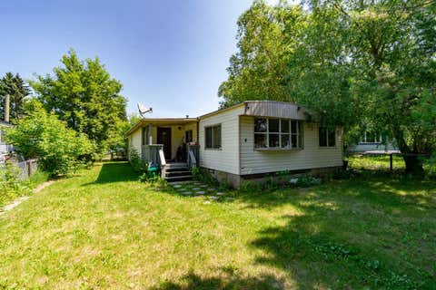 Photo of 4 48A Street Close, Alix, AB T0C 0B0 (MLS # A2328854)
