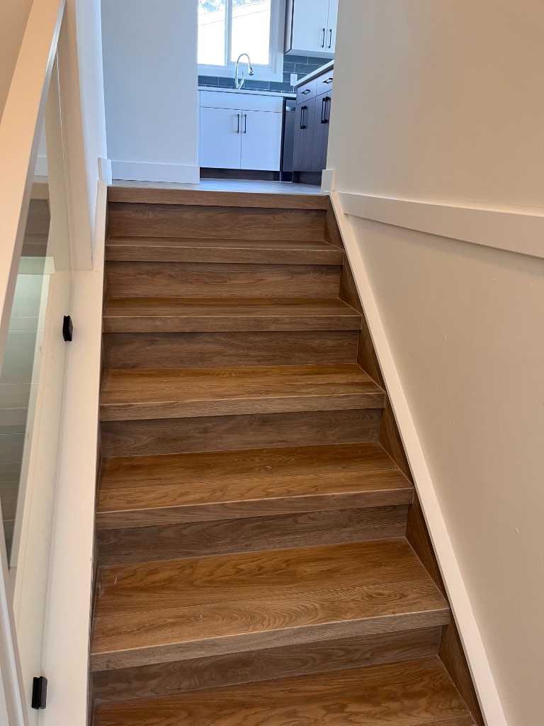 12 Whitworth Way NE