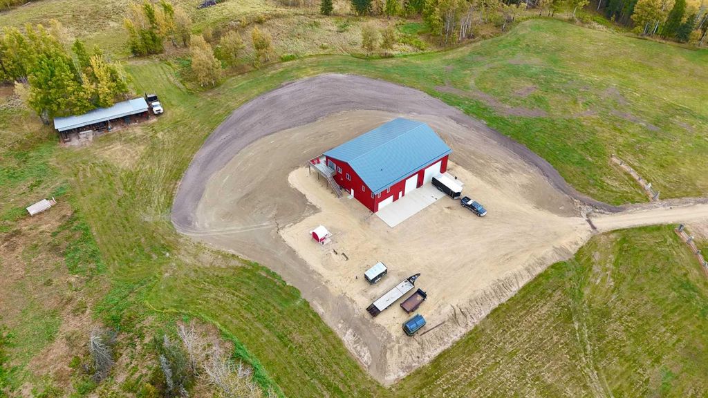 Photo of 454084 Highway 20, Rural Wetaskiwin No. 10, County of, AB T0C 0M0 (MLS # A2291332)