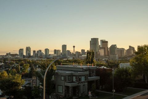 618 10 Street NE Calgary AB T2E 4M9