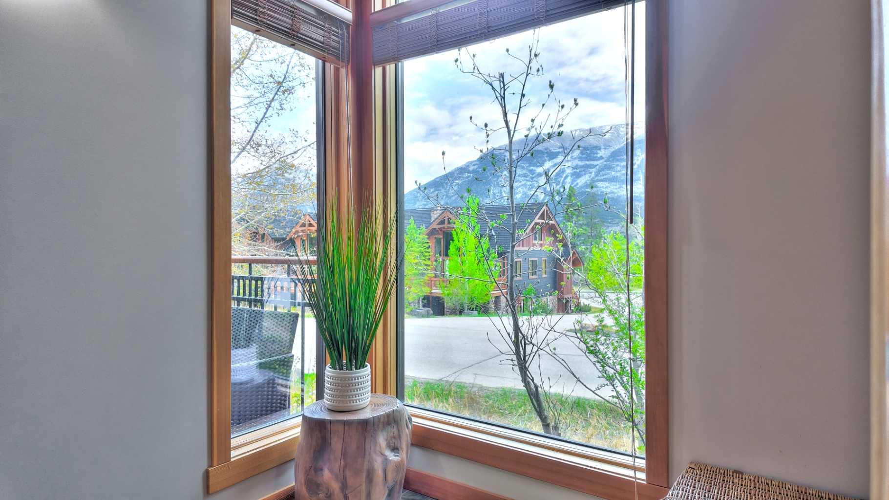 101 Armstrong Place 1