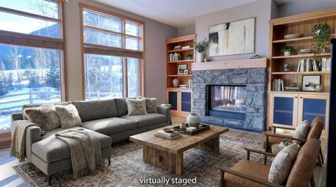 101 Armstrong Place 1 Canmore AB T1W 3M2