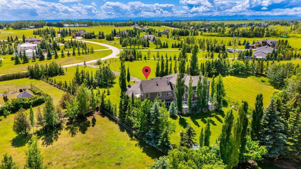 Photo of 43 Villosa Ridge Drive NW, Rural Rocky View County, AB T3Z 3B1 (MLS # A2326328)