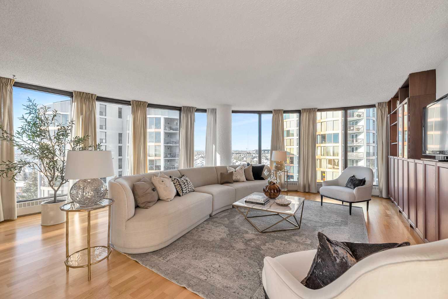 20 Coachway Road SW 292