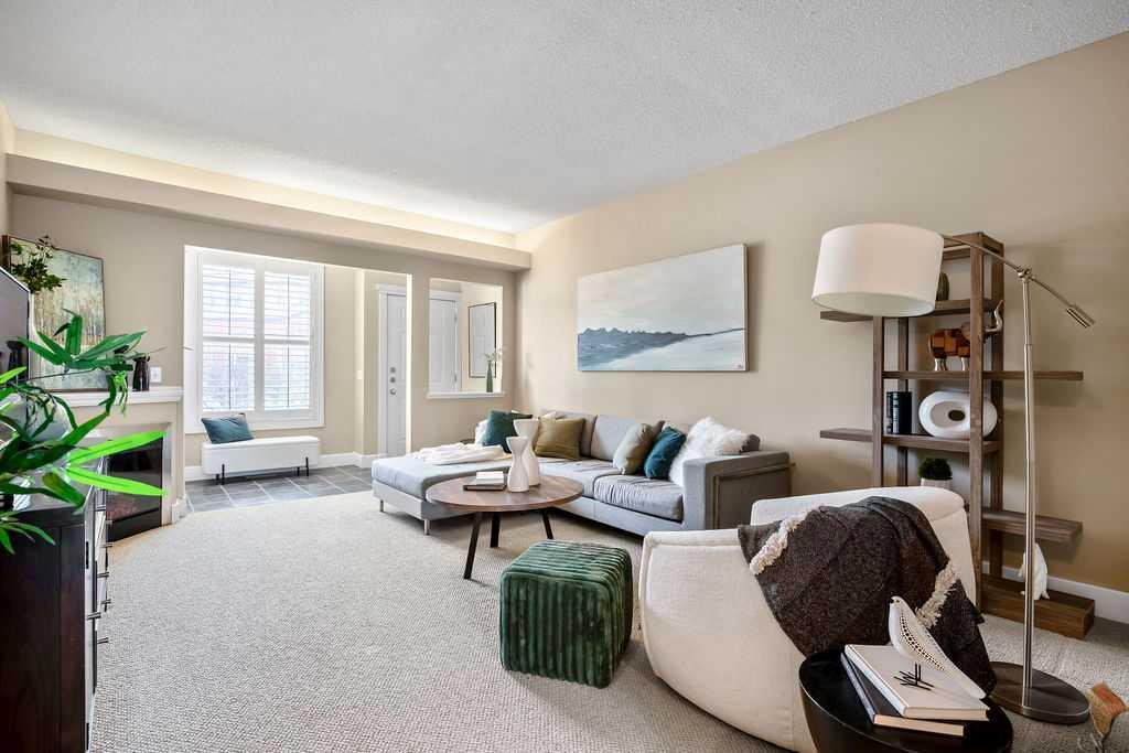 27 Springborough Boulevard SW 15