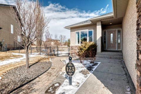 Tiny photo for 123 PARKMERE Court, Chestermere, AB T1X 1V5 (MLS # A2291374)