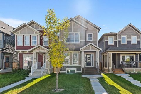 85 Walgrove Rise SE Calgary AB T2X 4E9