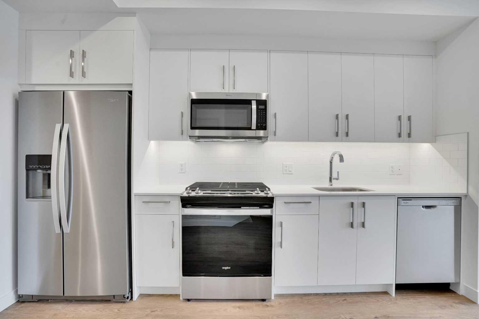 110 18A Street NW 727