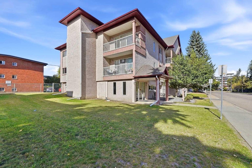 Photo of 5330 47 Avenue #314, Red Deer, AB T4N 3R2 (MLS # A2348417)