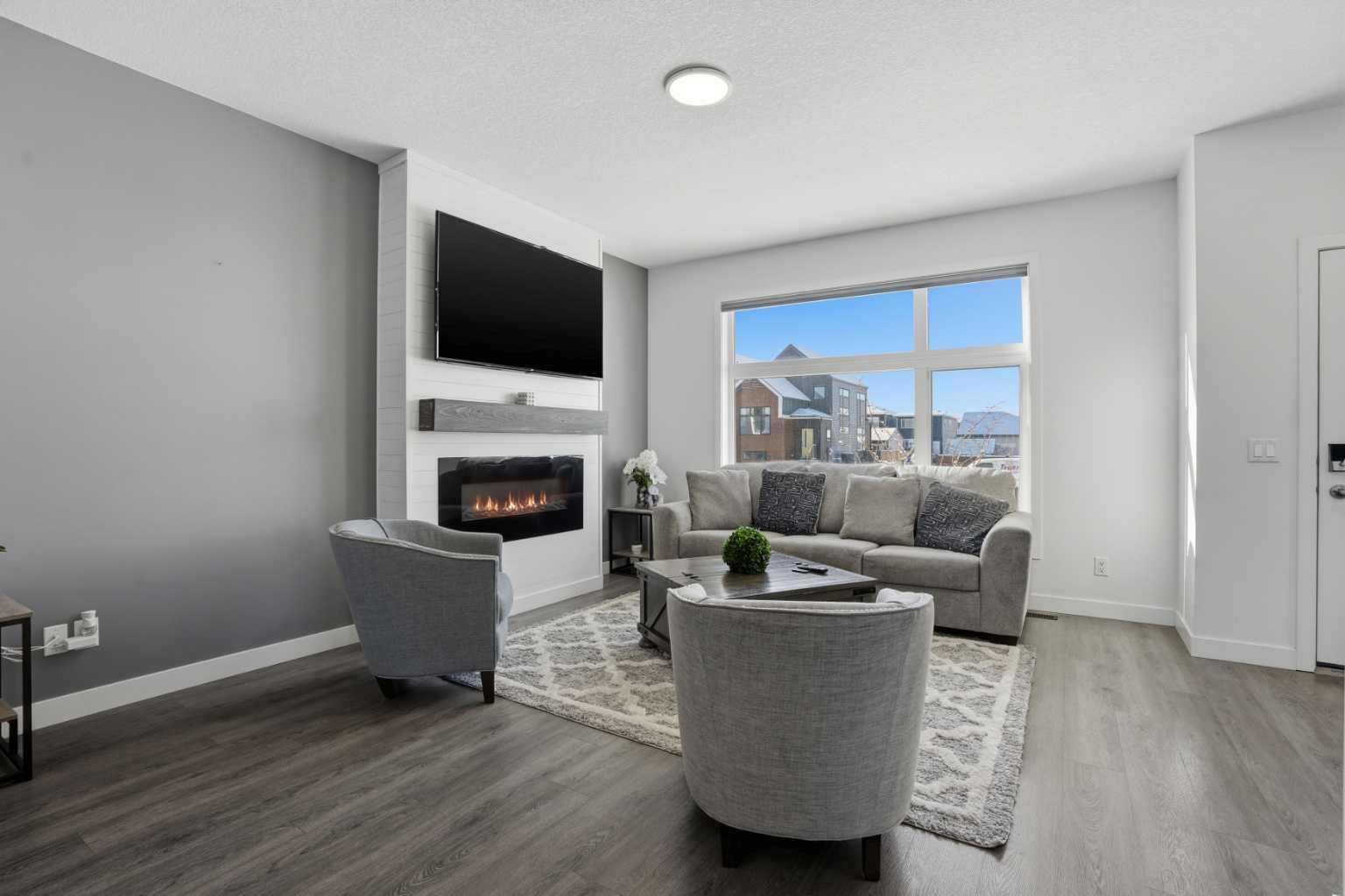 20652 Main Street SE