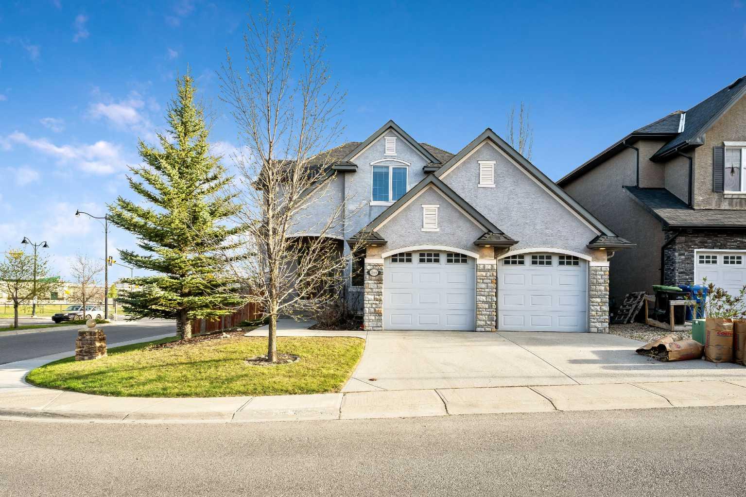 599 Evergreen Circle SW