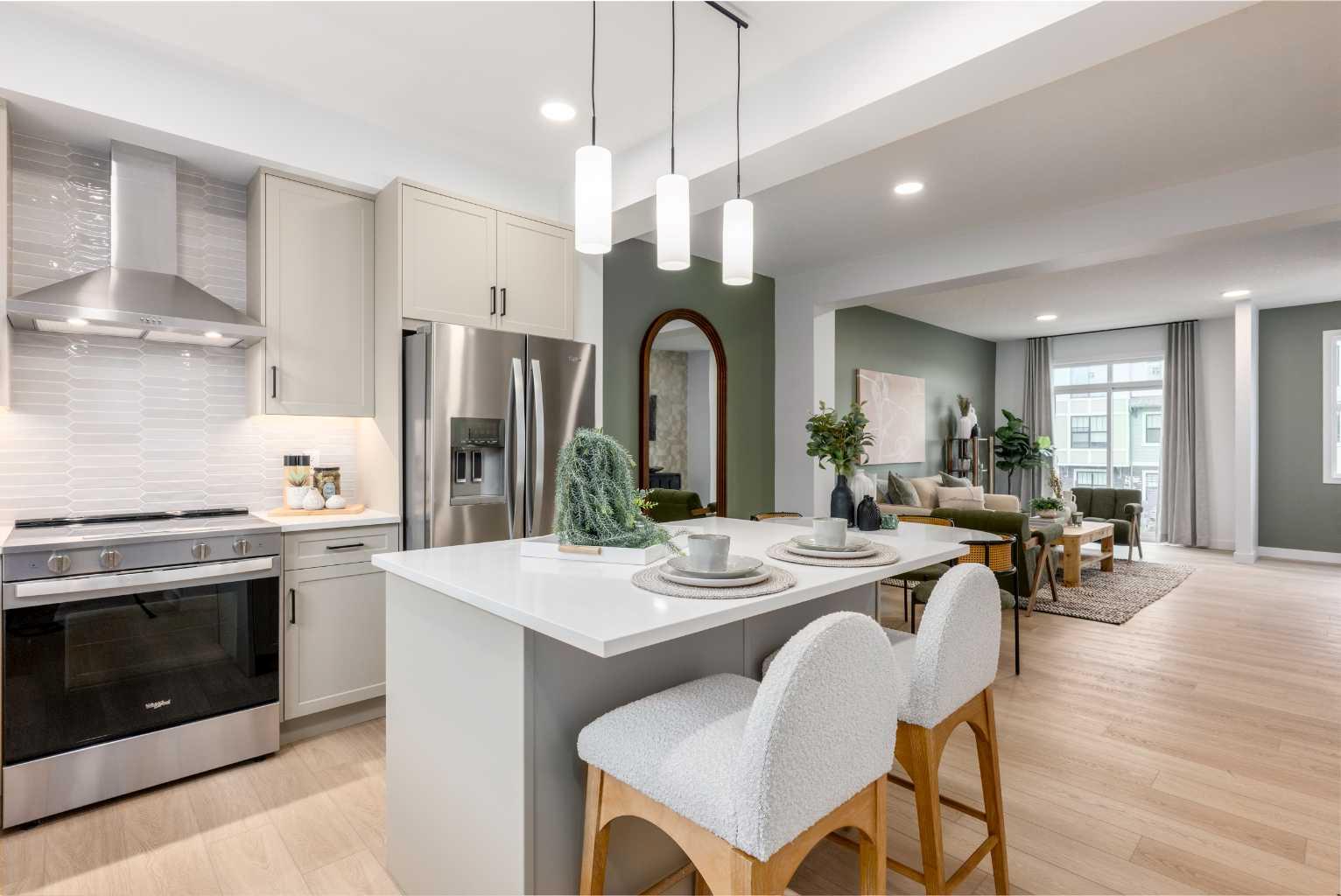 437 Alpine Avenue SW 306