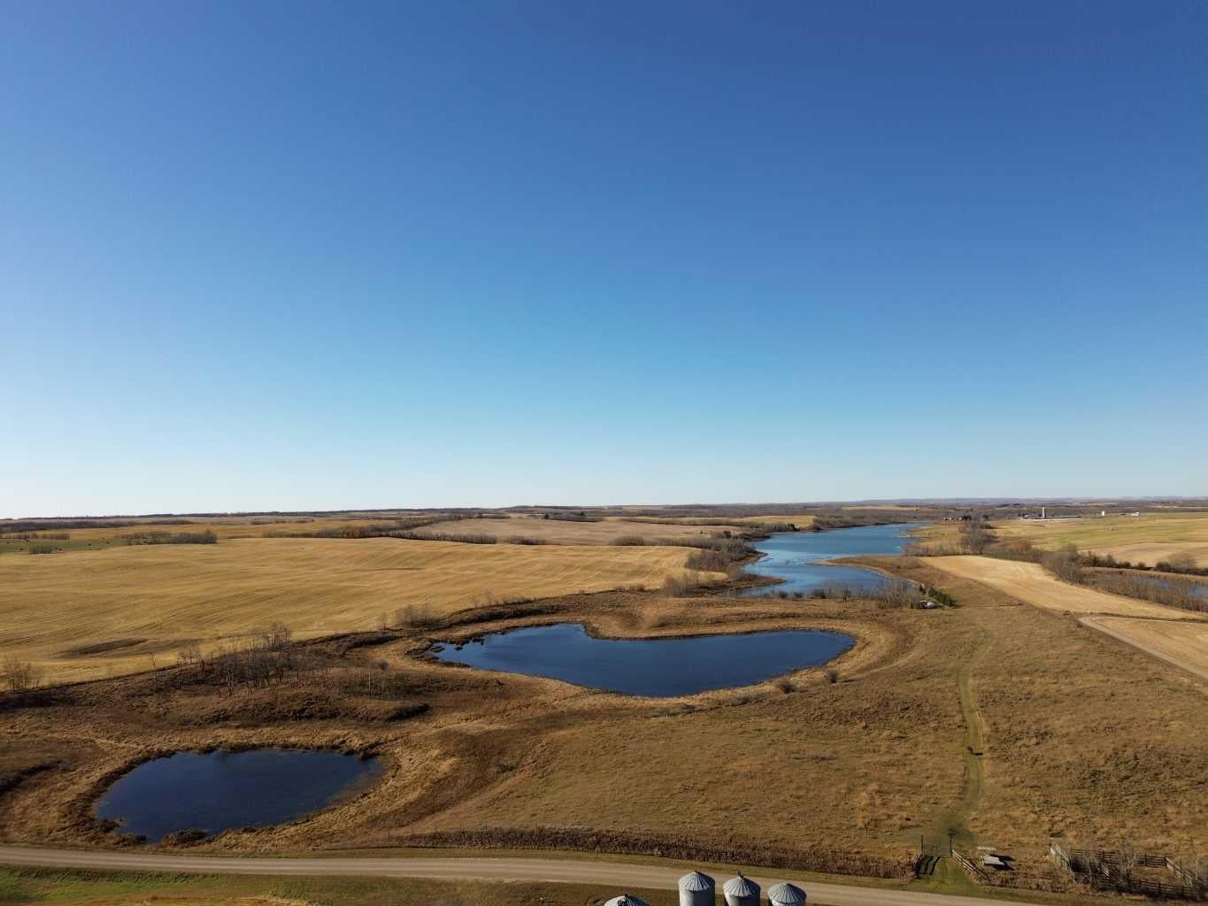 PT-NE-1-37-23-W4M Red Deer County