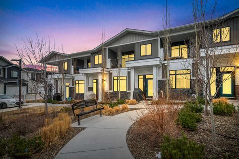 Photo of 210 Crestbrook Common SW, Calgary, AB T3B 6L1 (MLS # A2295036)