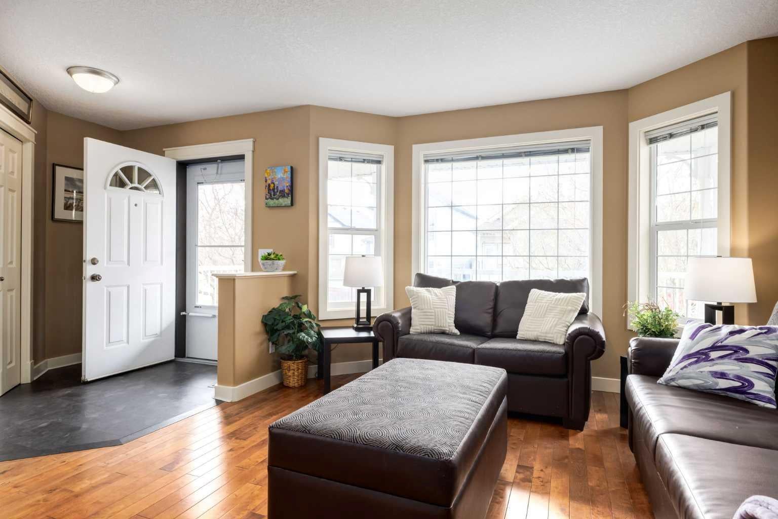 159 Cimarron Grove Crescent