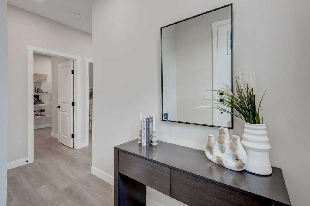 408 Edgefield Point